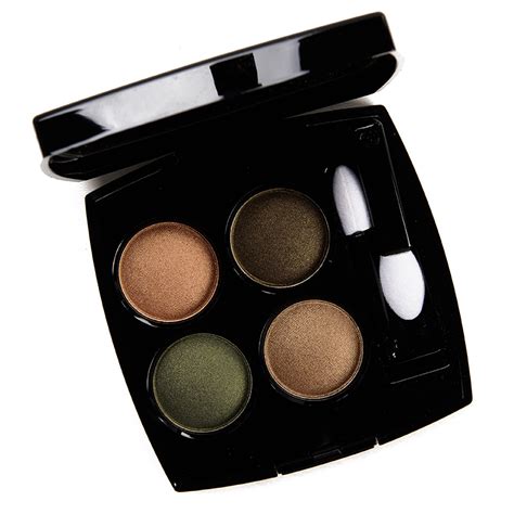 chanel 318 blurry green|chanel quadra eyeshadow 318.